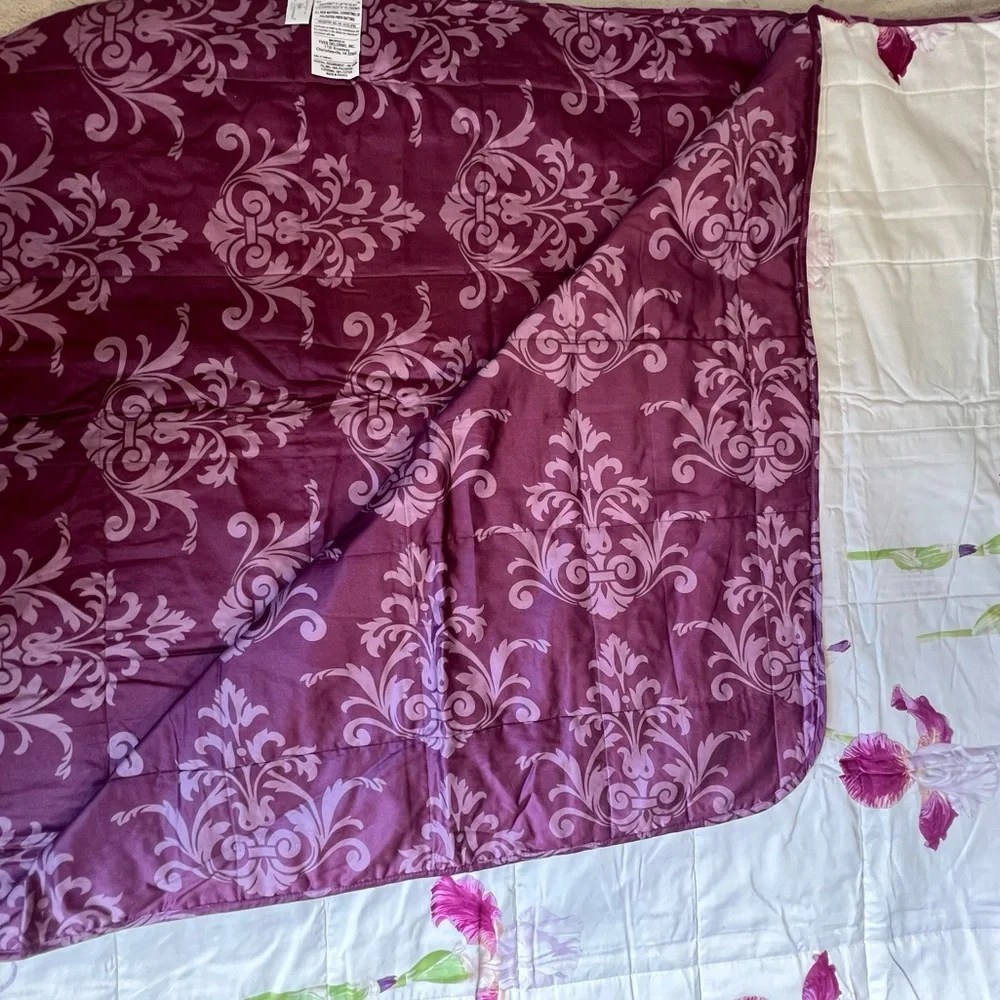 Yves Delorme Paris IRIS Collection King Quilted Reversible Coverlet Bedcover